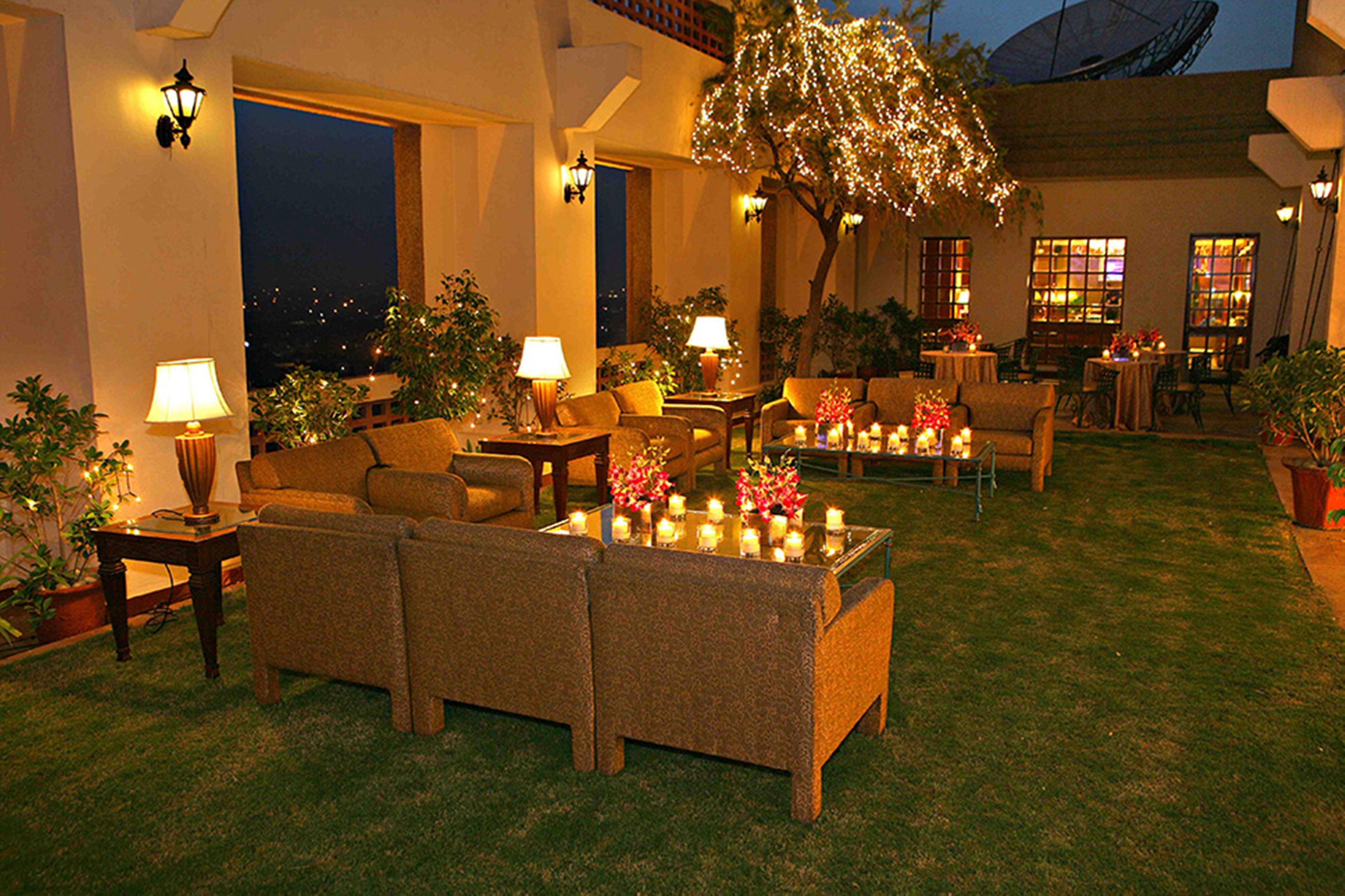 Eros Hotel New Delhi, Nehru Place Exterior foto The Terrace at the Taj Mahal Palace