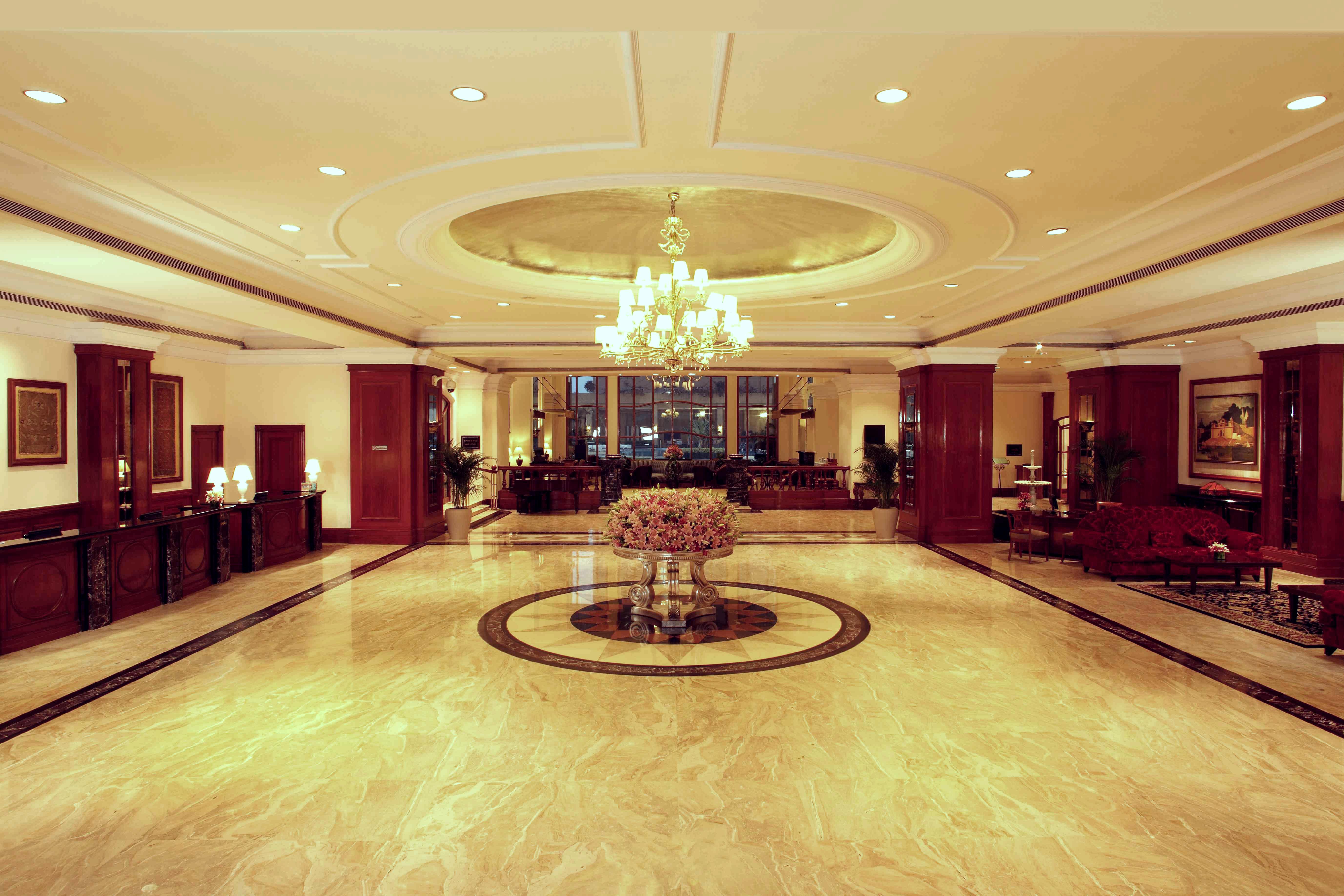 Eros Hotel New Delhi, Nehru Place Exterior foto The lobby of the Taj Bengal