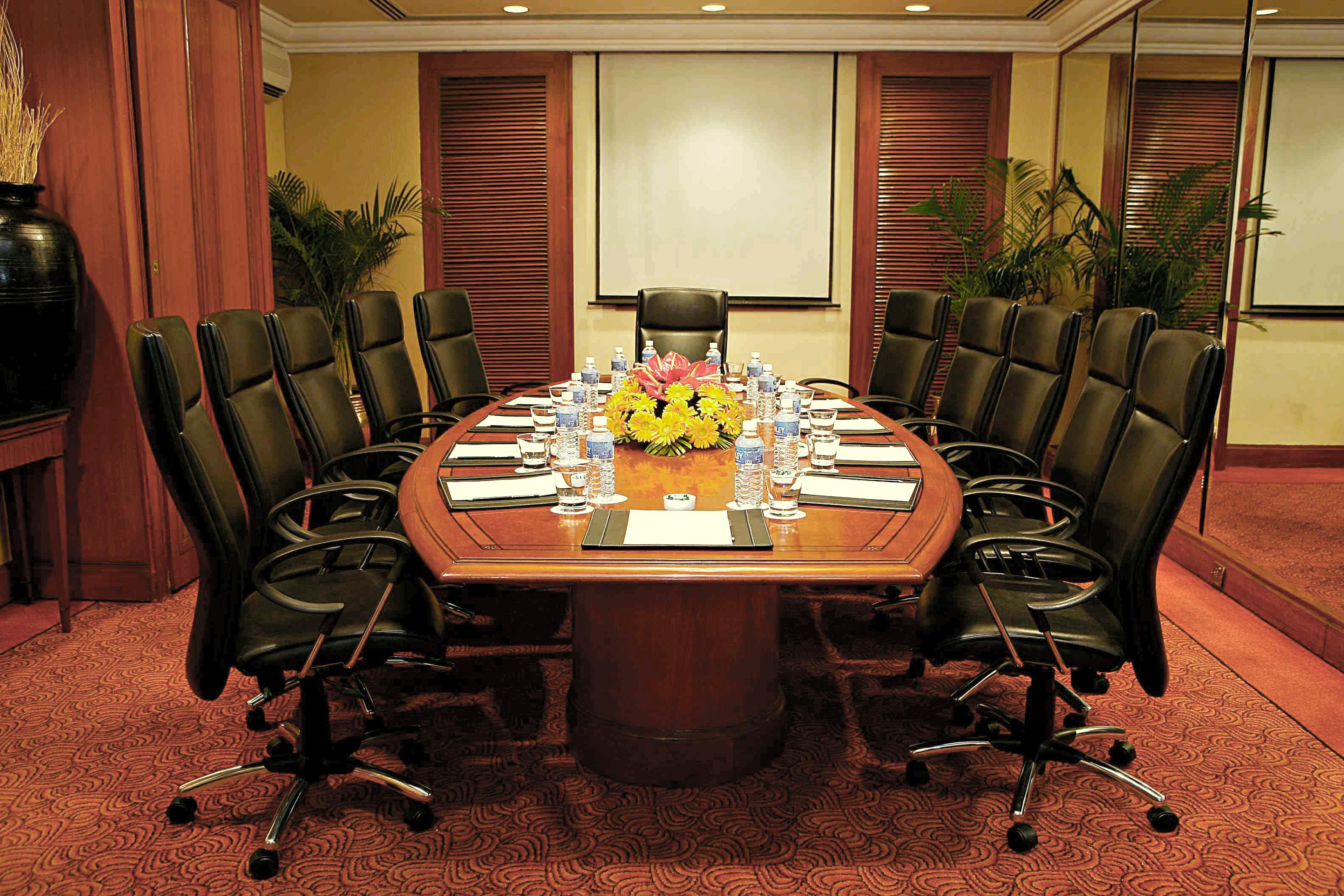 Eros Hotel New Delhi, Nehru Place Exterior foto A boardroom